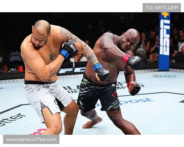 道格拉斯与刘易斯的巅峰对决谁将成为拳坛新王者