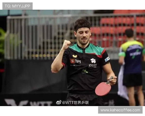 成都足球队崛起之路：从默默无闻到大满贯的成长传奇